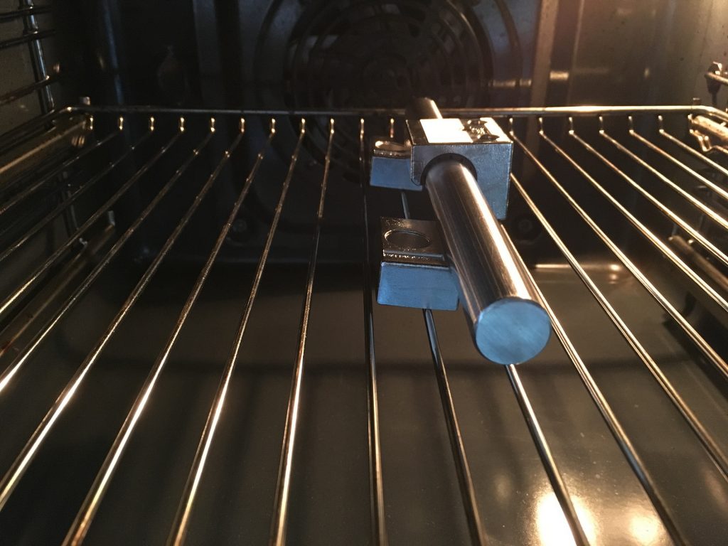 Grease linear guides? igus Blog