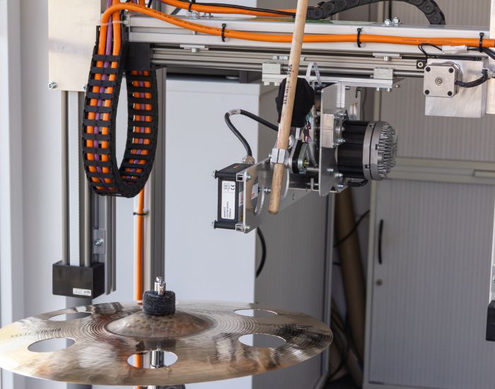 Automated drum tester